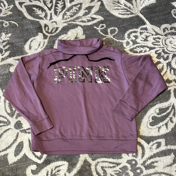 Pink by Victoria’s Secret sweatshirt. Like new. Size large. - Picture 1 of 4